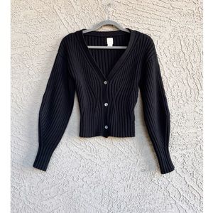 H&M Thick Stretch Knit V-Neck Black Wavy Ribbed Knit Cardigan Neutral Sweater XS